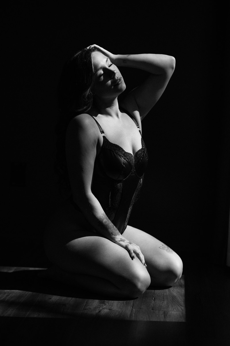 Houston boudoir photographer luxury studio knboudoir 0006