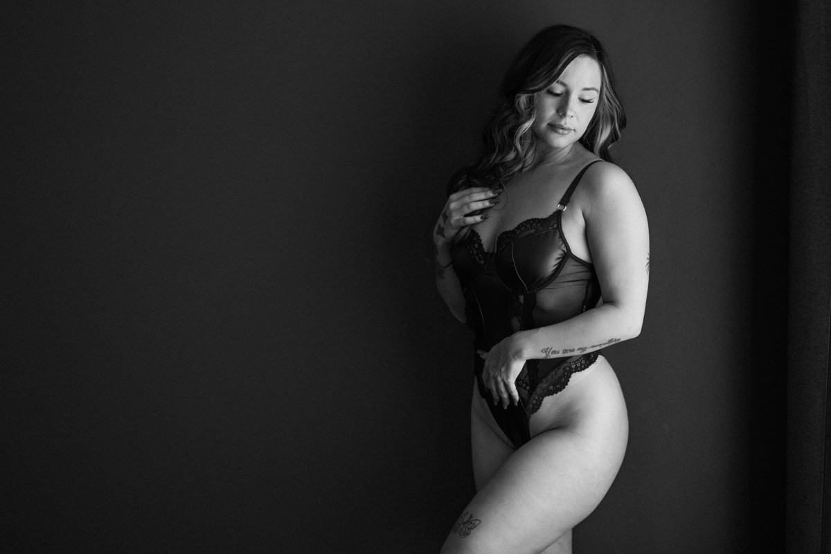 Houston boudoir photographer luxury studio knboudoir 0008